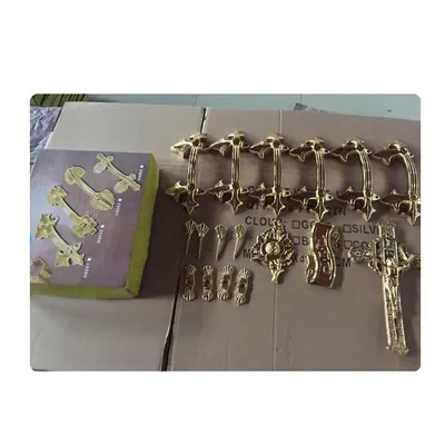 9001 plastic coffin handle in gold color detail view