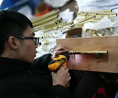 Assembly step at the Virtue Hardware Co., Ltd factory in Wenzhou